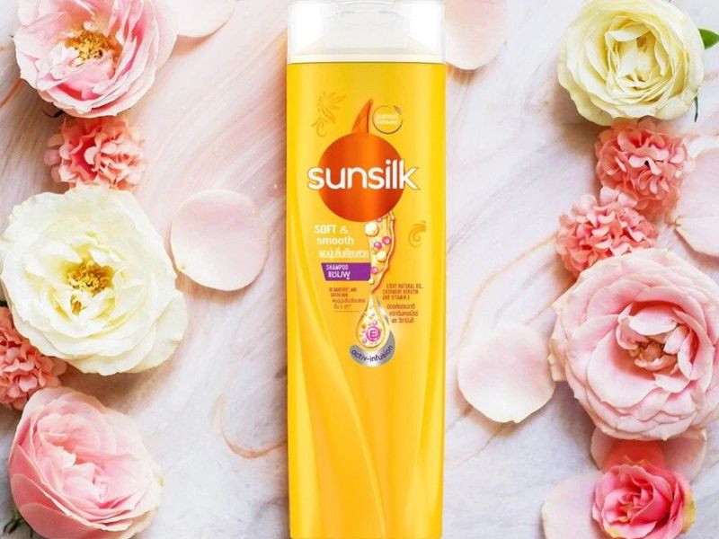 Sunsilk Soft and Smooth Shampoo (300ml) yellow